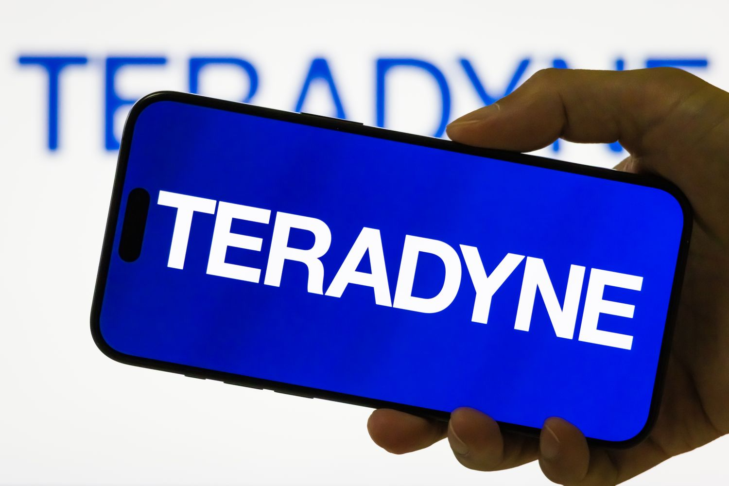 Teradyne Stock in 2026: Is TER a Good Buy After Its 19% Earnings Crash?