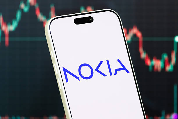 Nokia Stock Technical Analysis 2026: Is NOK Overbought or Setting Up for the Next Big Move?